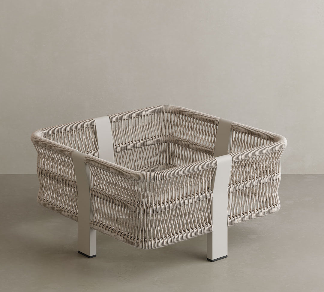 N7 aluminium outdoor planter large