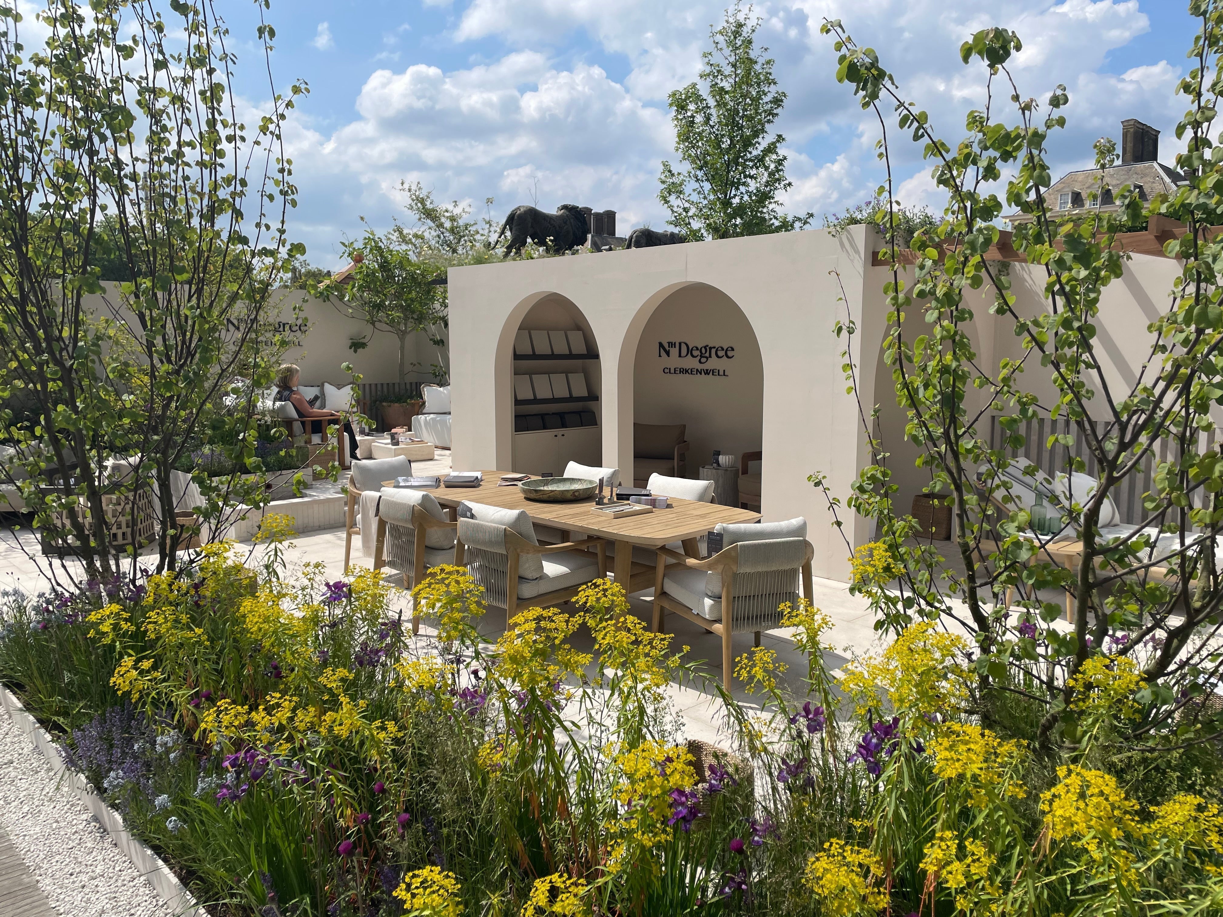 CHELSEA FLOWER SHOW