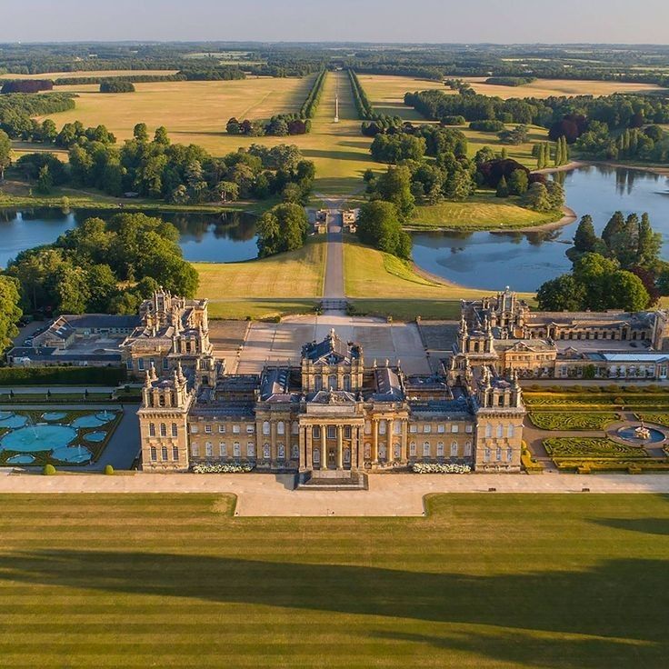 SALON PRIVÉ