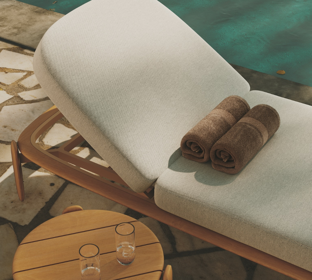 N4 sun lounger in medium teak life style image